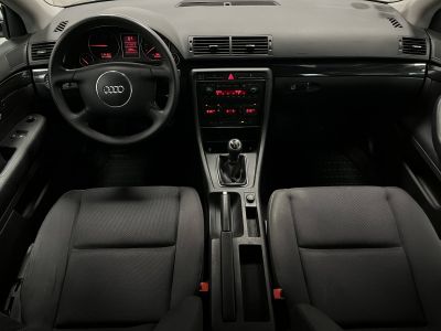 Audi A4 II (B6) 19 TDI 130 Pack   - 17