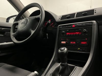 Audi A4 II (B6) 19 TDI 130 Pack   - 32