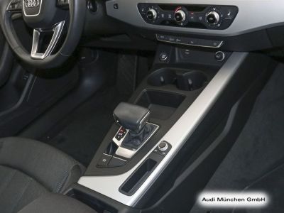 Audi A4 Limousine 40 TDI qu S tronic Virtual   - 10