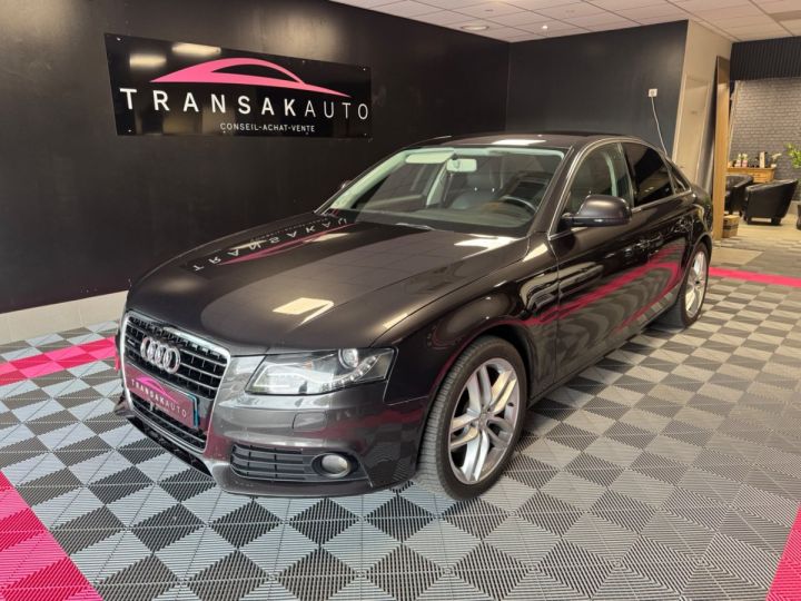 Audi A4 V6 30 TDI 240 DPF Quattro Ambition Luxe Tiptronic A - 1