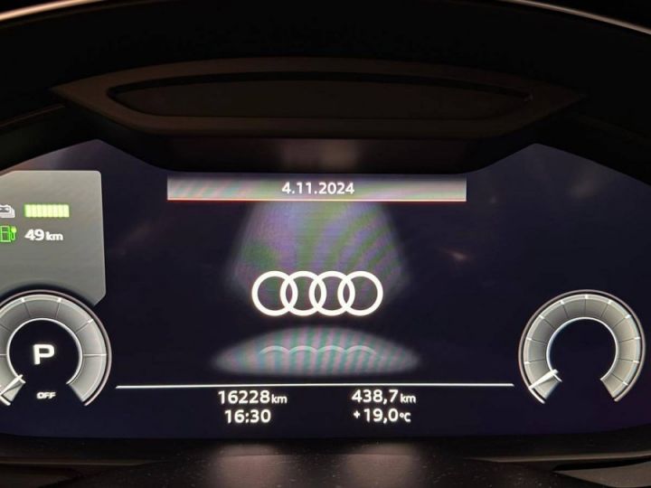 Audi A6 Avant 50 TFSIe 299 ch S tronic 7 Quattro S line - 15