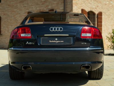 Audi A8 L W12   - 5