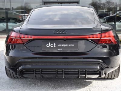 Audi e-tron GT quattro Head Up B&O 22KW Ventilated Seats Pano   - 6