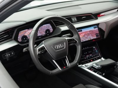 Audi e-tron SPORTBACK Sportback 50 quattro 313 ch S line   - 16