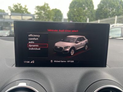 Audi Q2 15 35 TFSI 150 DESIGN   - 10