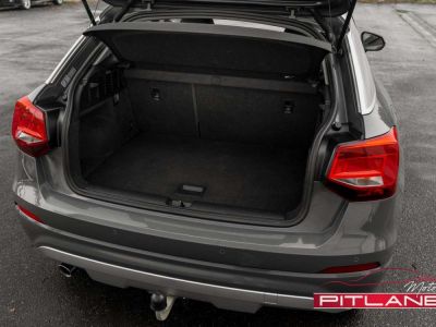 Audi Q2 30 TDi Edition Sport ATTELAGE NAVI JANTES !   - 24