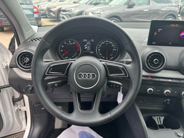 Audi Q2 30 TFSI 110 CH DESIGN - 8