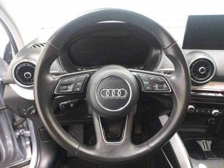 Audi Q2 35 TDI 150 S tronic 7 Business line - 5