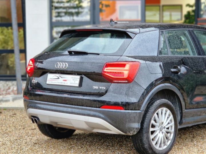 Audi Q2 35 TDI 150 S tronic 7 Business Line - 22