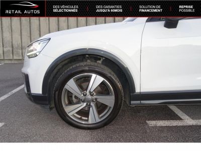 Audi Q2 35 TFSI 150ch COD Design S tronic 7   - 5