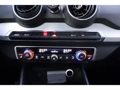 Audi Q2 35 TFSI 150ch COD Design S tronic 7   - 13