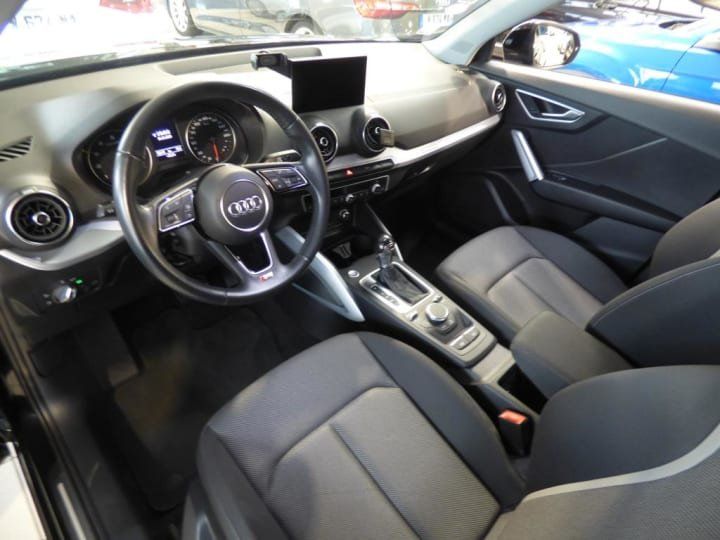 Audi Q2 35 TFSI COD 150 S tronic 7 Sport s line - 6