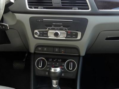 Audi Q3 14 COD TFSI 150 AMBIENTE S-TRONIC BVA   - 16