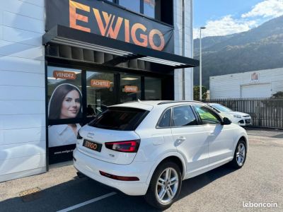 Audi Q3 14 TFSI 150CH S-LINE ATTELAGE   - 3