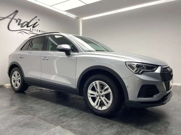 Audi Q3 15 TFSI GARANTIE 12 MOIS 1er PROPRIETAIRE - 15