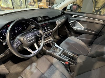 Audi Q3 (2) 35 TFSI 150 BUSINESS LINE Toit Ouvrant / Sièges élec   - 7