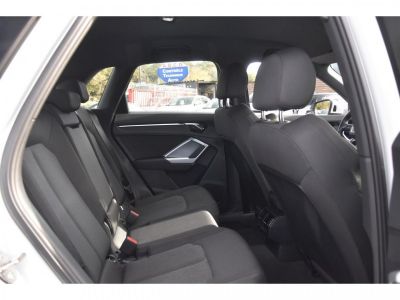 Audi Q3 20 35 TDI - 150 - BV S-tronic 2019 S Line   - 10