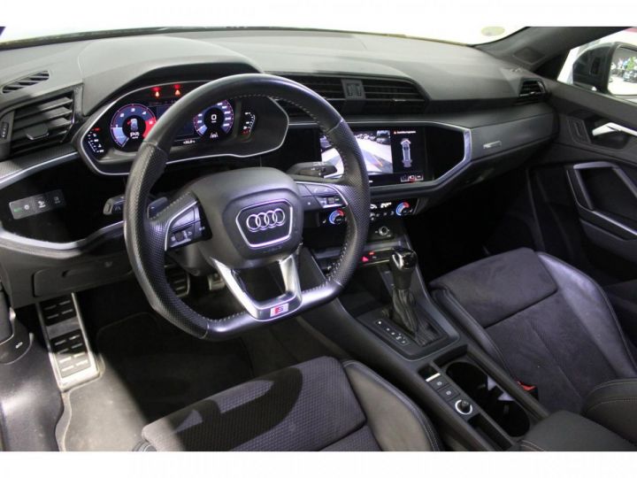 Audi Q3 20 TDI - 150 - BV S-tronic  S-Line PHASE 2 - 10