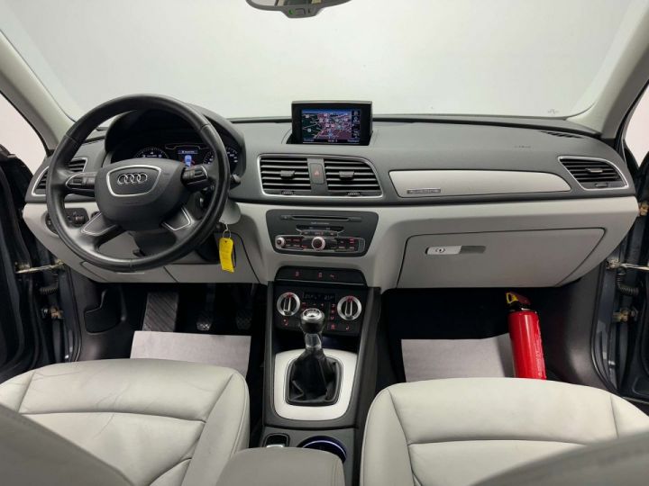 Audi Q3 20 TFSI Quattro GPS CUIR XENON AIRCO - 8