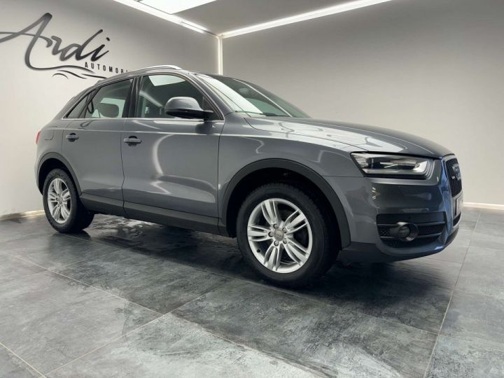 Audi Q3 20 TFSI Quattro GPS CUIR XENON AIRCO - 11