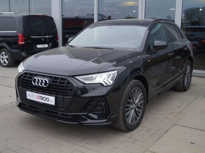 Audi Q3 20TDI Aut S-LINE PANO MATRIX BlackPack   - 2