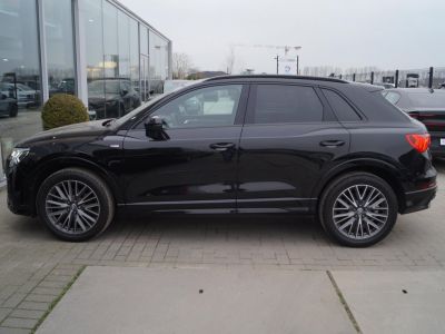 Audi Q3 20TDI Aut S-LINE PANO MATRIX BlackPack   - 5