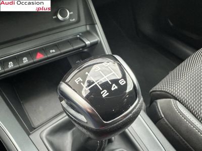 Audi Q3 35 TDI 150 ch S line   - 33