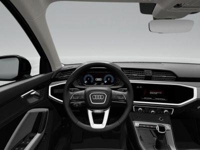 Audi Q3 35 TDI 150 ch S tronic 7 S line Attelage JA20   - 2