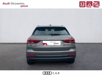 Audi Q3 35 TFSI 150 ch S tronic 7 Design   - 4