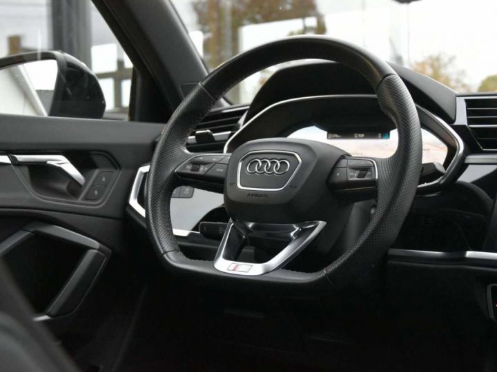 Audi Q3 35 TFSI S line tronic - BLACK ED - CAMERA - LEDER - XENON - - 17