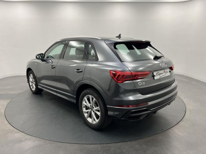 Audi Q3 40 TFSI 190 ch S tronic 7 Quattro S line - 3