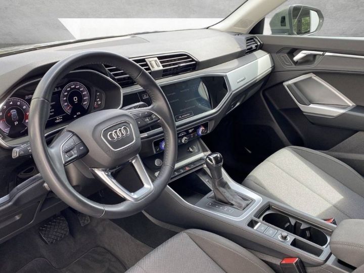 Audi Q3 40 TFSI Advanced Quattro S tronic - 9