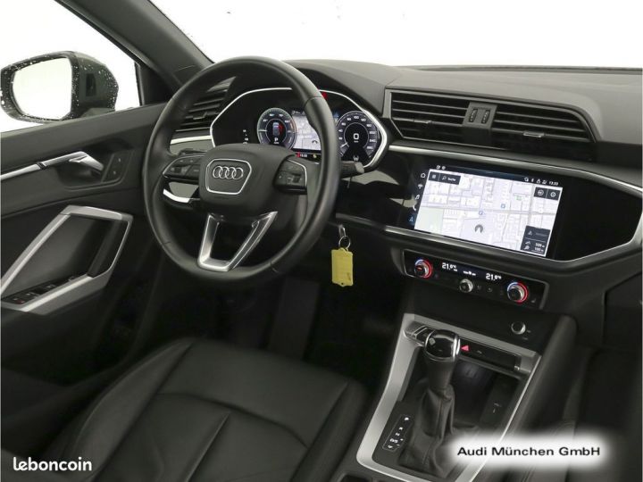 Audi Q3 45 TFSI e S tronic - 4