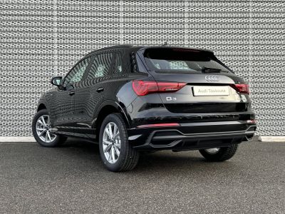 Audi Q3 45 TFSIe 245 ch S tronic 6 S line   - 4