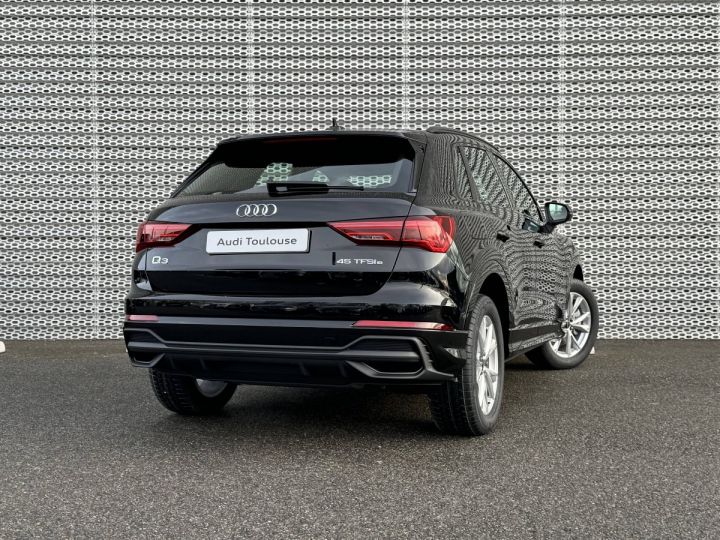 Audi Q3 45 TFSIe 245 ch S tronic 6 S line - 6