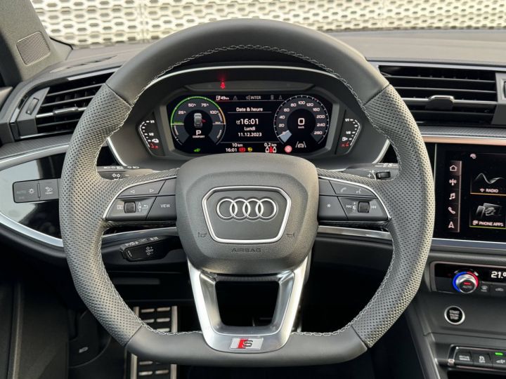 Audi Q3 45 TFSIe 245 ch S tronic 6 S line - 10