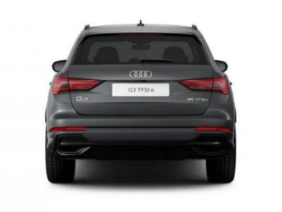 Audi Q3 45 TFSIe 245 ch S tronic 6 S line   - 5