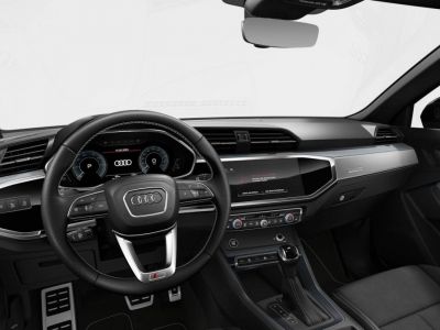 Audi Q3 45 TFSIe 245 ch S tronic 6 S line   - 8