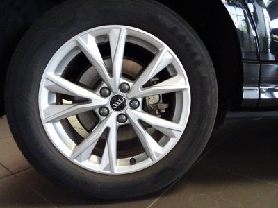 Audi Q3 45 TFSIe 245 ch S tronic 6 S line   - 6