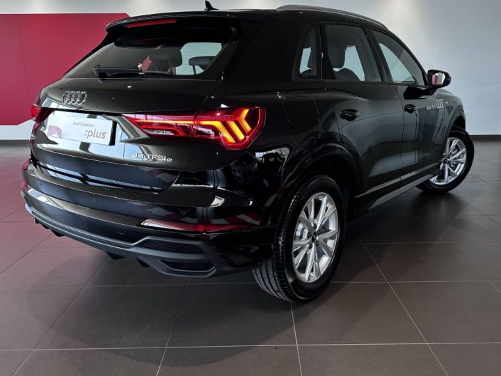 Audi Q3 45 TFSIe 245 ch S tronic 6 S line - 3