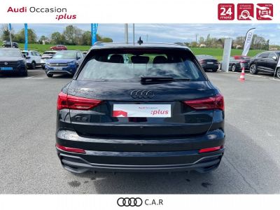 Audi Q3 45 TFSIe 245 ch S tronic 6 S line   - 4