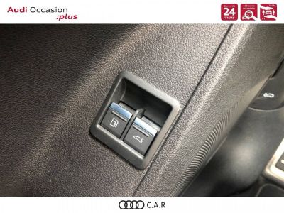 Audi Q3 45 TFSIe 245 ch S tronic 6 S line   - 14