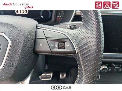 Audi Q3 45 TFSIe 245 ch S tronic 6 S line   - 10