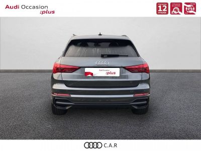 Audi Q3 45 TFSIe 245 ch S tronic 6 S line   - 4