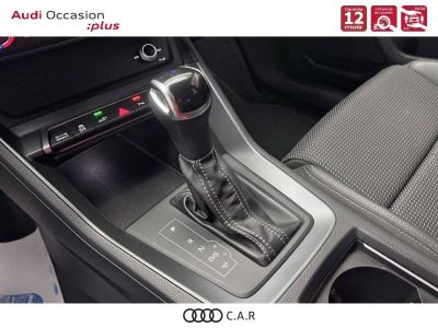 Audi Q3 45 TFSIe 245 ch S tronic 6 S line   - 12