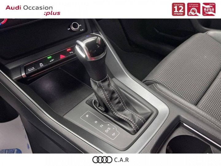 Audi Q3 45 TFSIe 245 ch S tronic 6 S line - 12