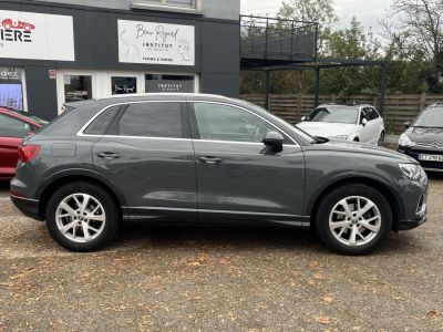 Audi Q3 II 35 15 TFSI 150 ch SERIE SPECIALE LIMITED S TRONIC 7   - 21