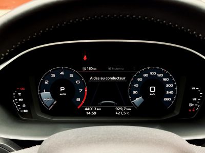 Audi Q3 Quattro 20 40 TFSI 190 BVA S-Line / 1ère Main / Virtual Cockpit / CarPlay / Garantie 1an   - 24