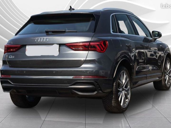 Audi Q3 S line 35TFSI Stronic - 2