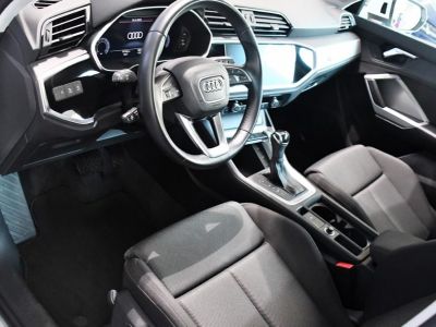 Audi Q3 Sport 35 TFSI 150 S-Tronic GPS Hayon Attelage ACC Car Play Virtual Pré Sense Lane JA 18   - 27